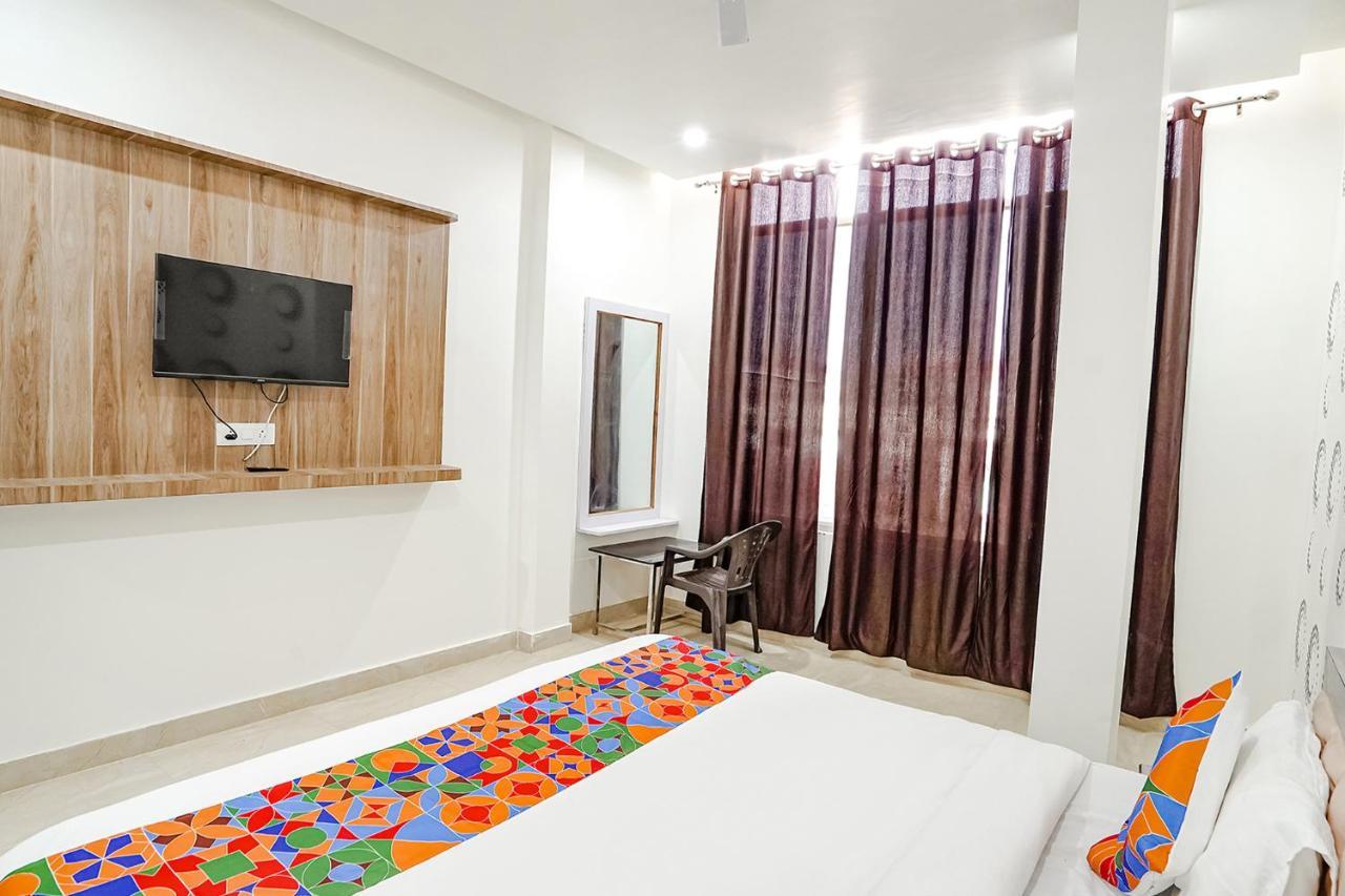 Fabhotel Siddhi Varanasi Exteriör bild