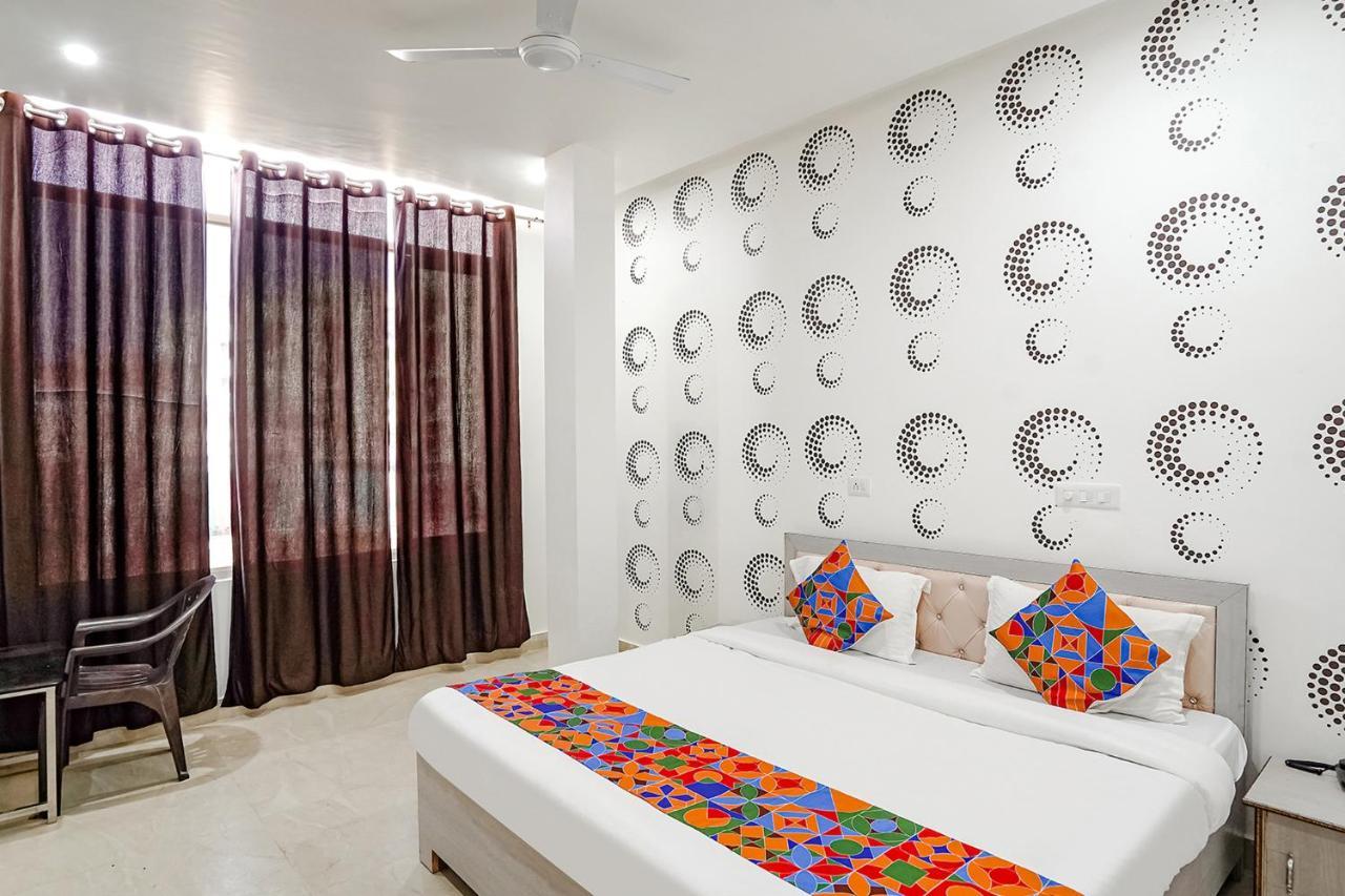 Fabhotel Siddhi Varanasi Exteriör bild